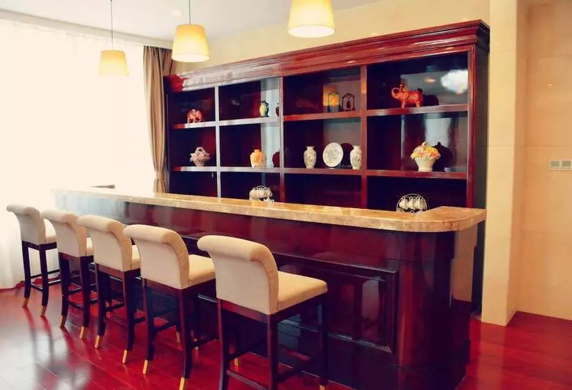 Отель Nanjing Panda Jinling