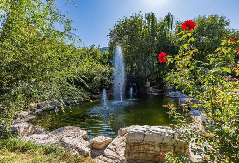 호텔 West International Trade Grand