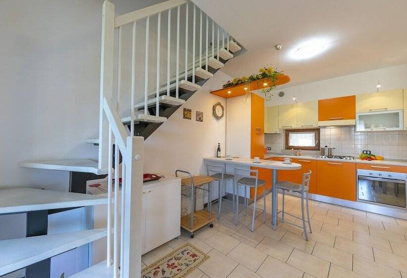 Vistalago Green Residence 100m From Lake   Happy Rentals