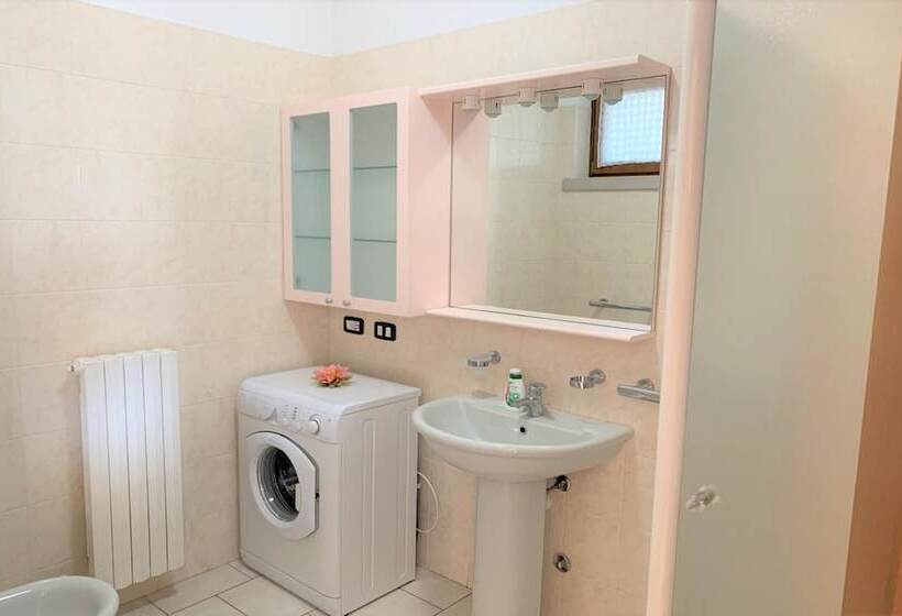 Vistalago Green Residence 100m From Lake   Happy Rentals