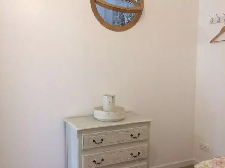 Majatalo Les 3 Pigeons