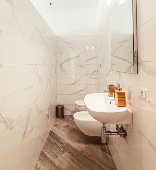 Da Riva Apartment Sea View Housea Travel