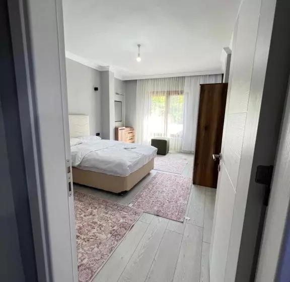 şen Buti̇k Otel Ve Bungalov