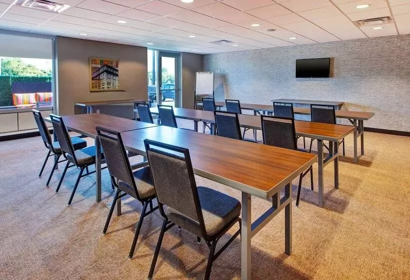 Hotelli Home2 Suites By Hilton Grand Rapids South