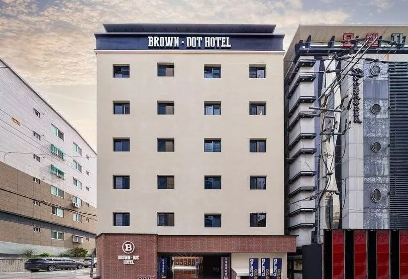 مُتل Brown Dot Hotel Geomdan