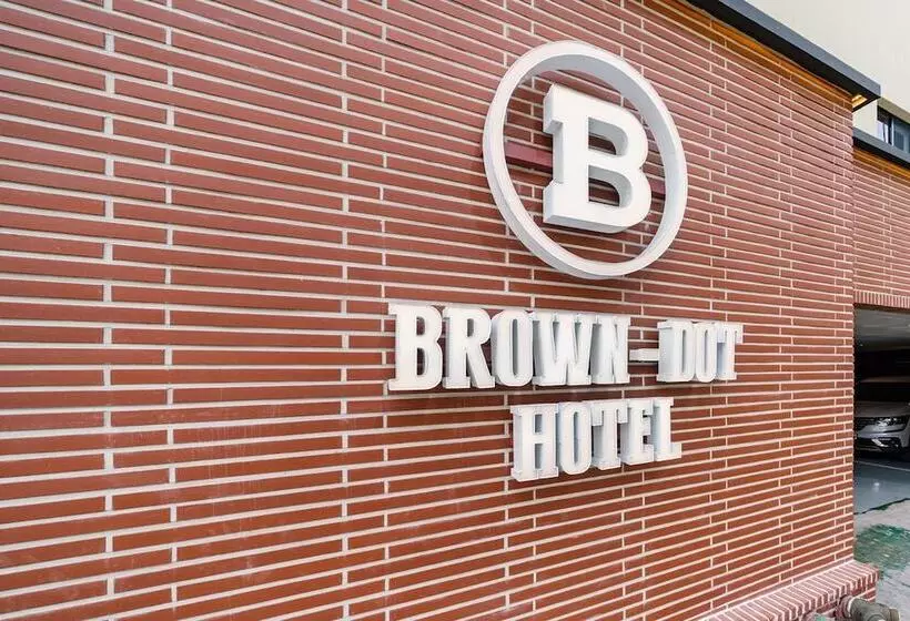 مُتل Brown Dot Hotel Geomdan