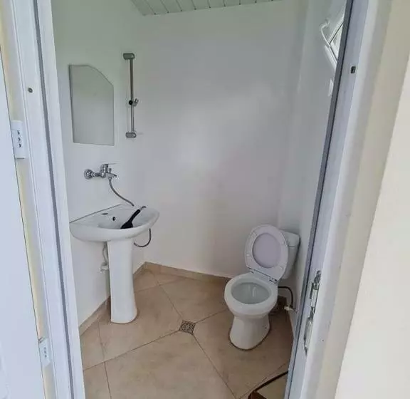 تختخواب و صبحانه отел нана