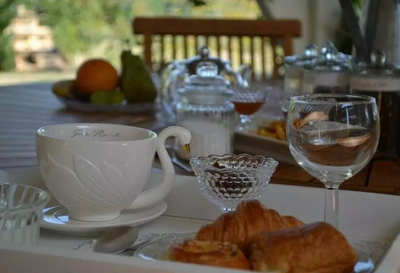 ベッドアンドブレックファースト Chambre D’hôtes Mamounet Haut