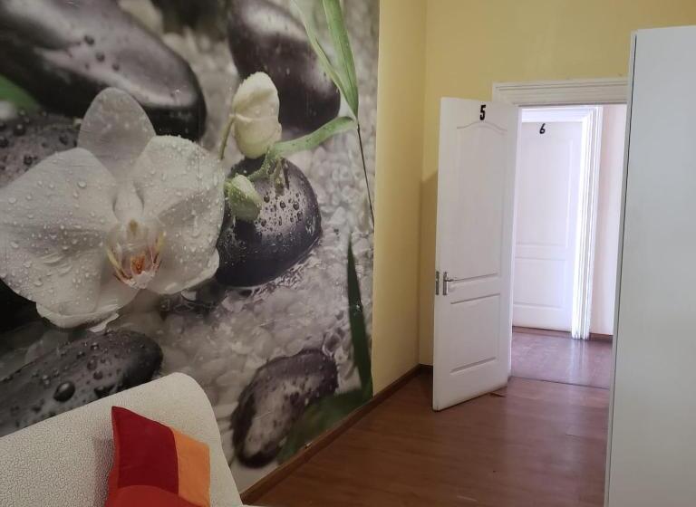 مبيت وإفطار 13 Maitland Road