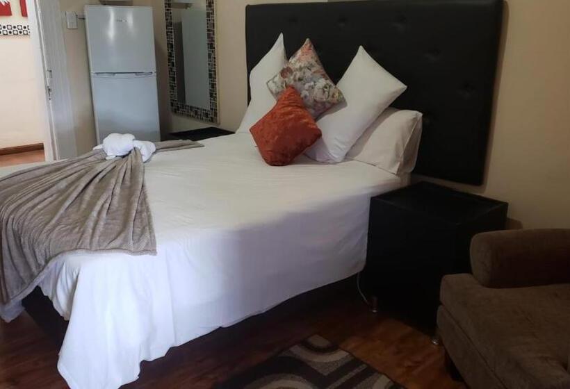 مبيت وإفطار 13 Maitland Road