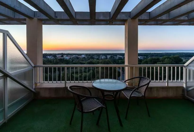 هتل Costablanca Explore Hostel Sports & Events