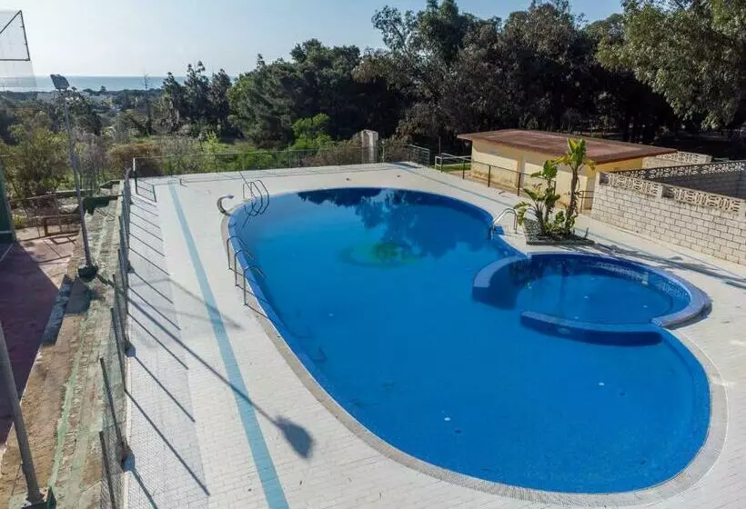 هتل Costablanca Explore Hostel Sports & Events