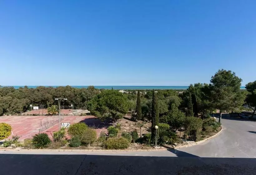 هتل Costablanca Explore Hostel Sports & Events
