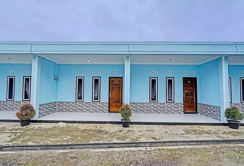 Hotelli Oyo 91334 Permata Papua Guest House