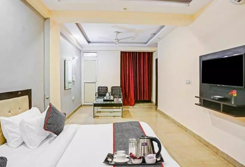 هتل Townhouse 1030 Zodiac