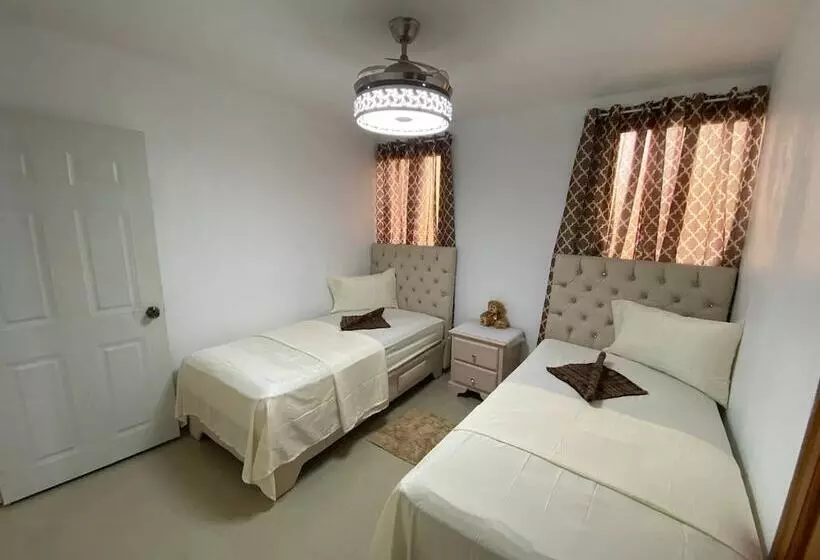 Dr Adorable Y Comfortable Apt Para Su Disfrute