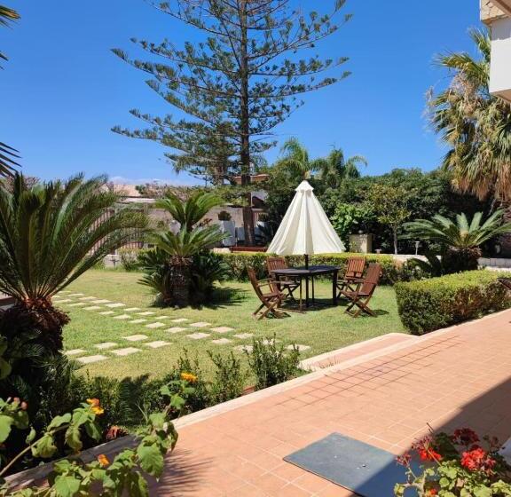 مبيت وإفطار Green Rooms Marzamemi