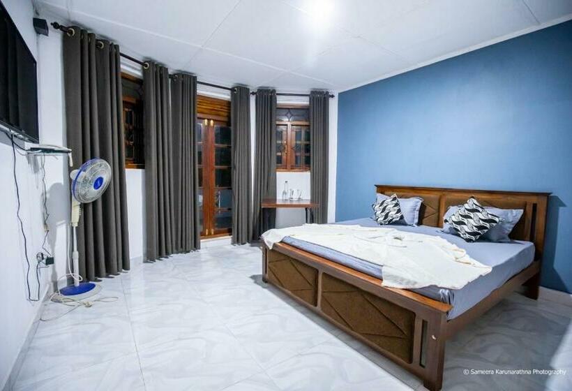 Grand Jumbo Hotel & Restaurant