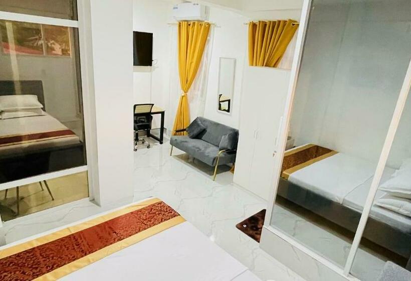 Legends Hotel & Events Hall Lemery & Taal