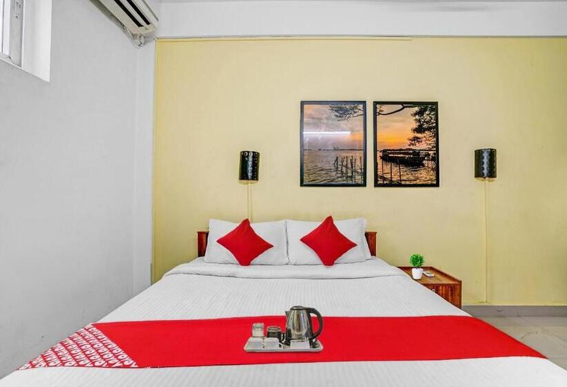 فندق Oyo 90284 Majestic Stays