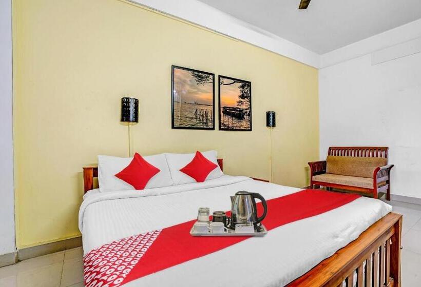 فندق Oyo 90284 Majestic Stays