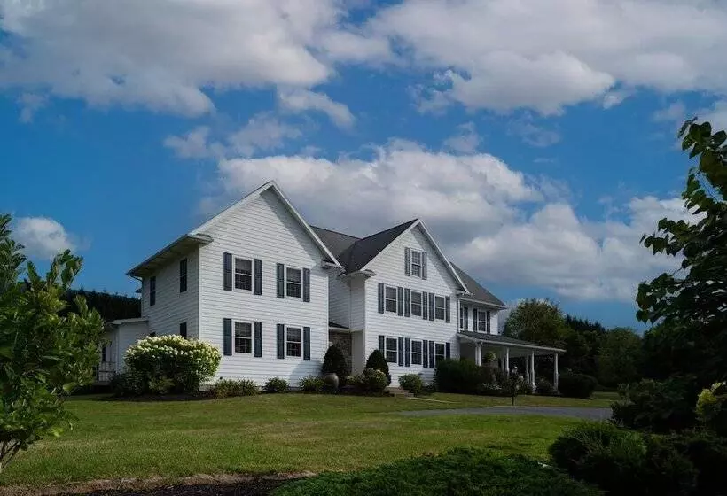 Aamiaismajoitus (B&B) Apple Pony Inn