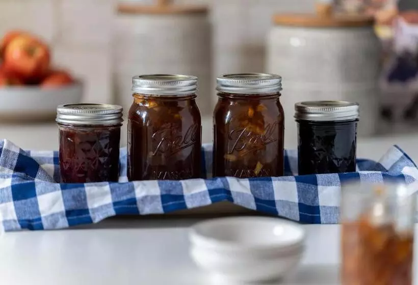 Aamiaismajoitus (B&B) Apple Pony Inn