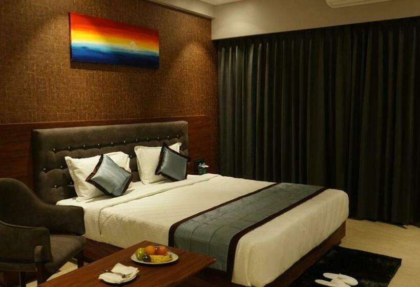 בית מלון כפרי Alaukik