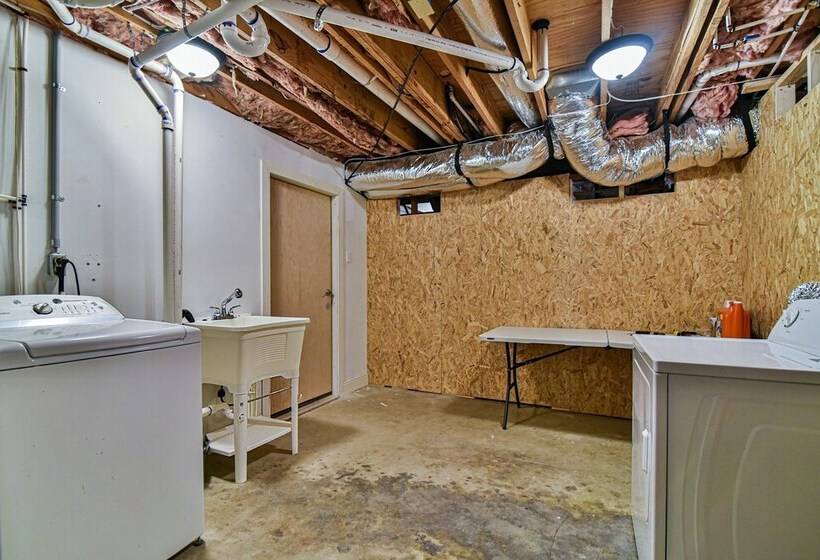 Kingdom On Knollwood