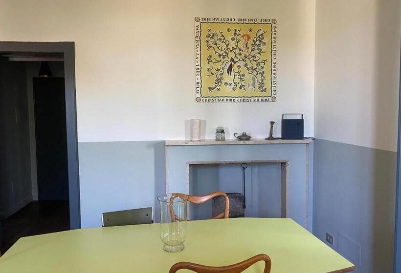 بنسيون Oste Al Numero 22 Sage