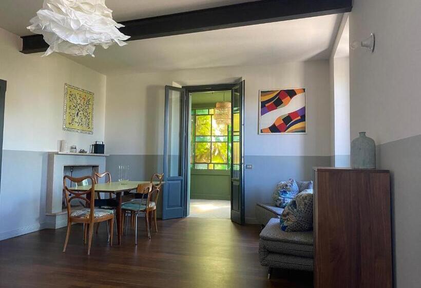 بنسيون Oste Al Numero 22 Sage