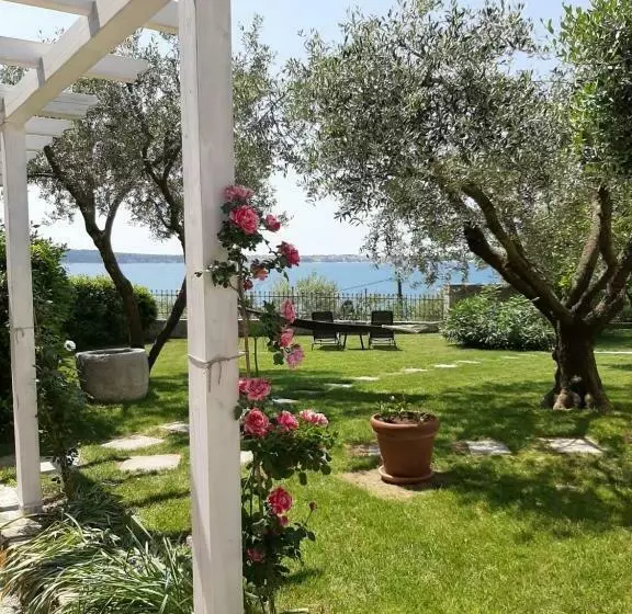 Apartment Solare