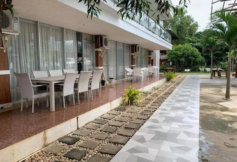 Hotelli Amanzara Bohol Resort