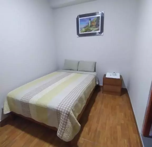 ホテル Hostal Pacífico Huánuco