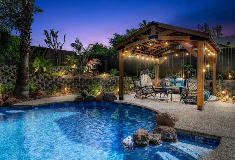 Kissing Turtle Lagoon