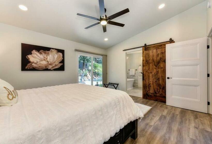 Kissing Turtle Lagoon