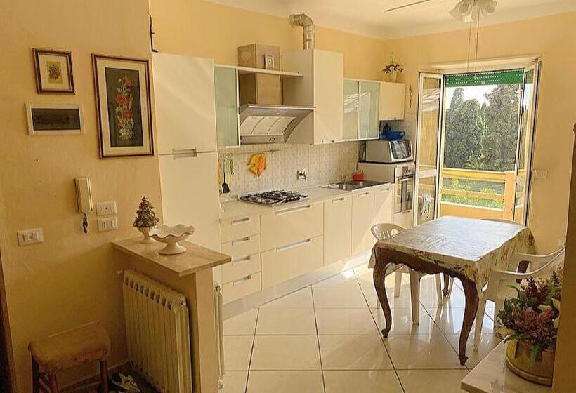 פנסיון Butterfly Sanremo