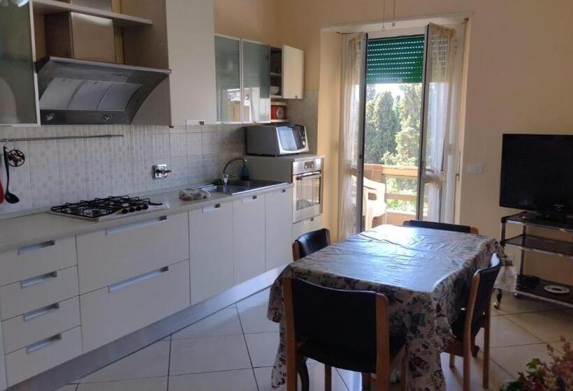 פנסיון Butterfly Sanremo