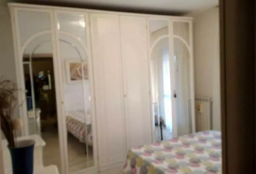 Porzione Villetta In Residence