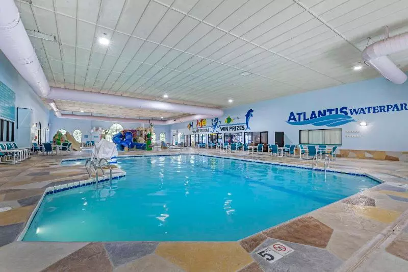 Atlantis Family Waterpark Hotel, Ascend Hotel Collection