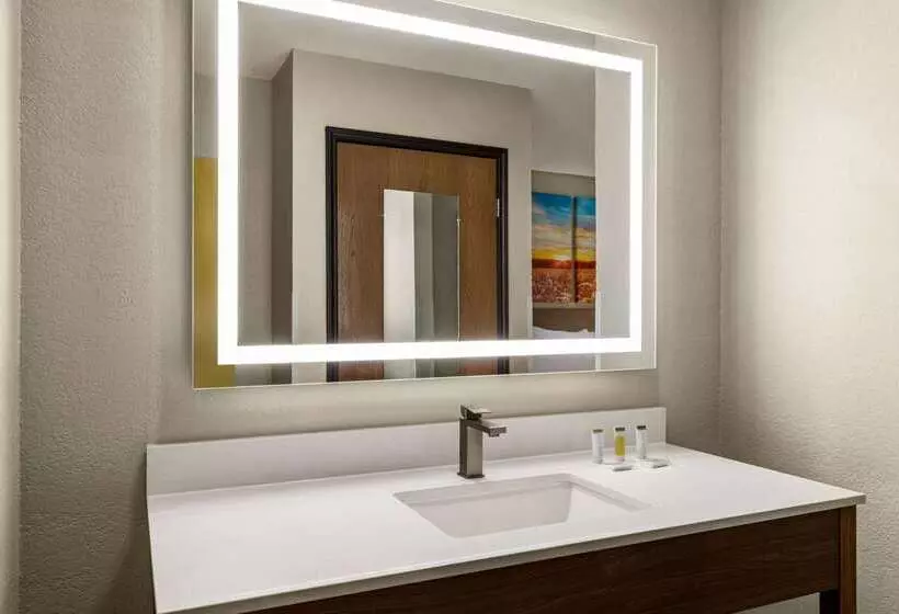 호텔 Days Inn By Wyndham