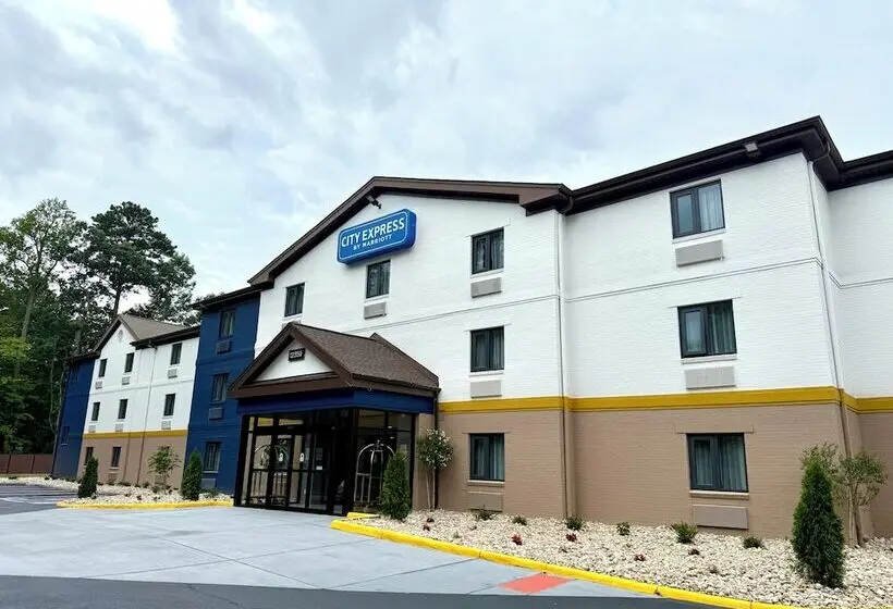 ホテル Extended Stay America Select Suites   Newport News   I 64   Jefferson Avenue