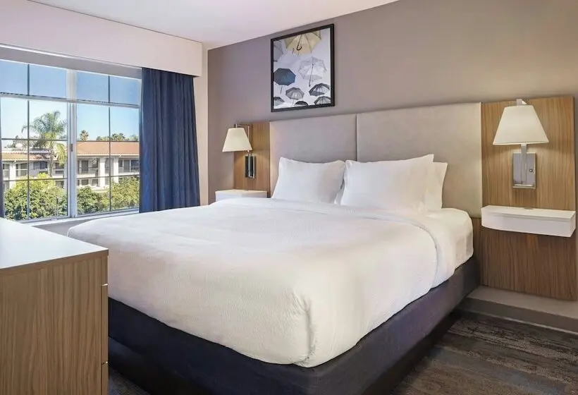 ホテル Extended Stay America Select Suites   Newport News   I 64   Jefferson Avenue