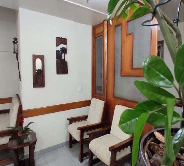 בית מלון כפרי Lawrence