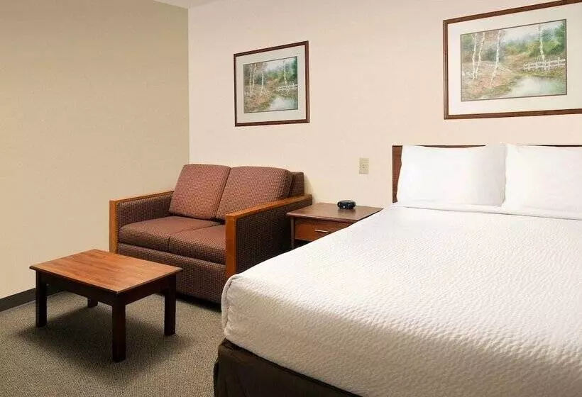 Отель Woodspring Suites Kansas City Mission