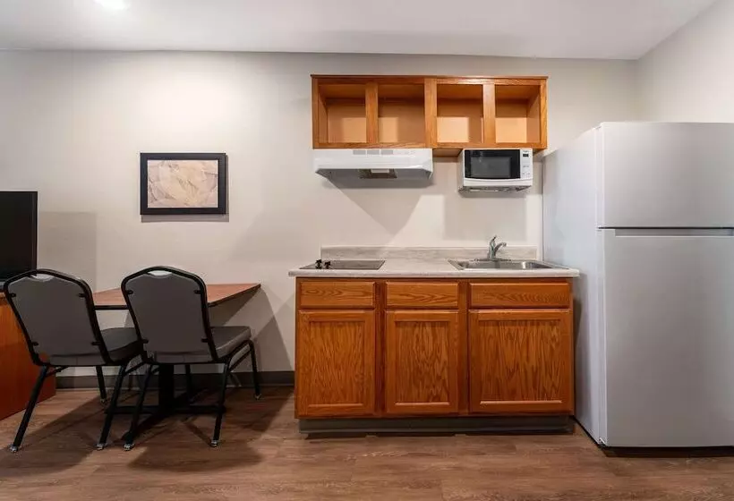 Hotelli Woodspring Suites Macon West I475