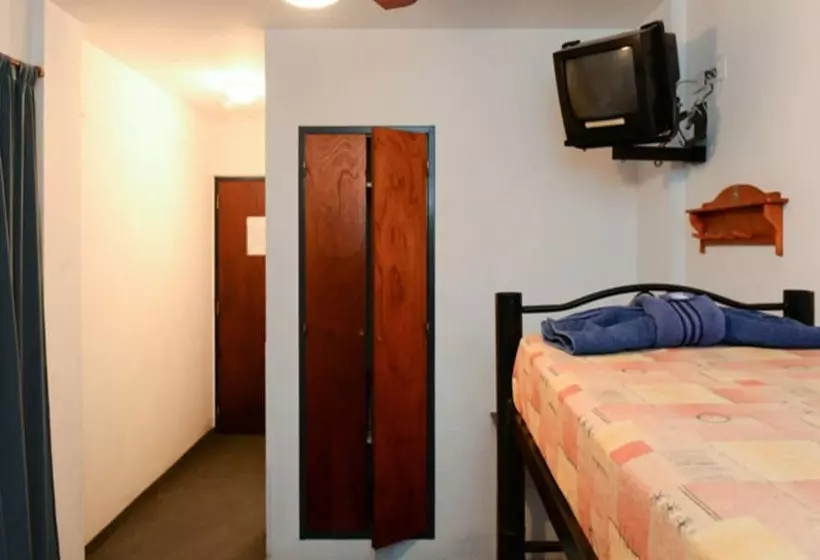 Mediterranea Hostel Cordoba
