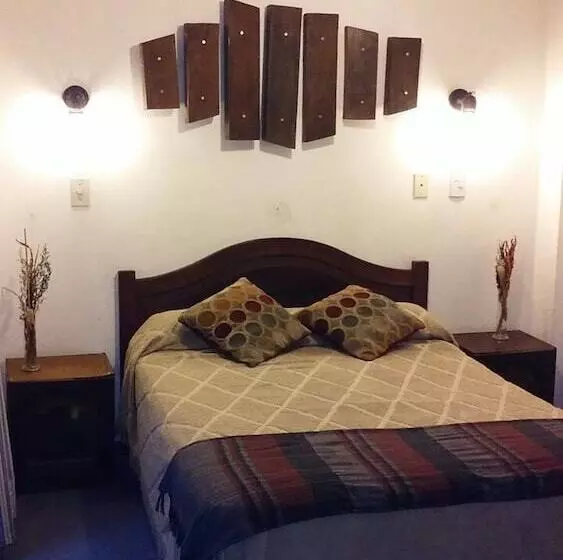 Mediterranea Hostel Cordoba