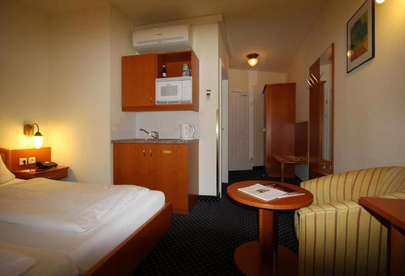 Suite Hotel 900 M Zur Oper