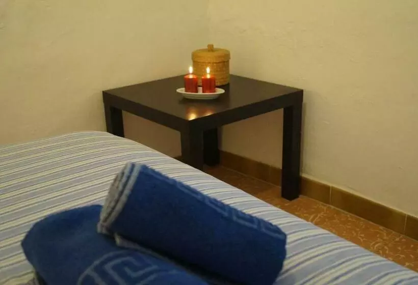 ユースホステル Casa Rural La Jara  Fonda De Navarrés
